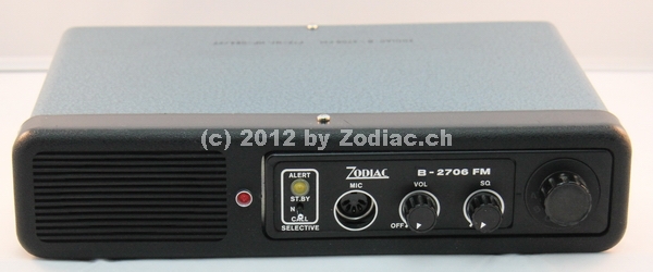 Zodiac B-2706FM
Typ:Bertiebsfunkgerät
Frequenz:27.425-27.495 MHz
Kanäle:6
Modulationsart:FM
Leistung:0,5 Watt
Hergestellt ab: 1976
Sonstiges: Die 2706 Serie war eines der wenigen Geräte die in Kerns produziert wurden


Schlüsselwörter: Zodiac B-2706FM