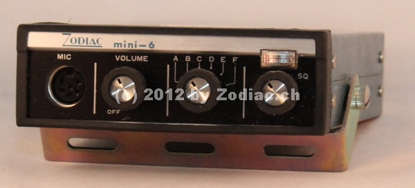 Zodiac Mini 6
Typ:CB-Gerät
Frequenz:27 MHz
Kanäle:6
Modulationsart:AM
Leistung:0,5 Watt
Hergestellt ab: 1972
Schlüsselwörter: Zodiac Mini 6