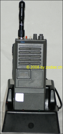 Zodiac PL-460
Typ:VHF/UHF-Gerät
Frequenz:335-520 MHz
Modulationsart:FM
Kanäle:99
Leistung:1/5 Watt
Hergestellt ab:1990
Sonstiges: Mit Ladeschale KBH-19 Gerät gesponsert von Omnirep GmbH                  24.12.08                     






Schlüsselwörter: Zodiac PL-460