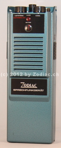 Zodiac P-5006
Typ:Betriebsfunkgerät
Frequenz:27.425 - 27.485 MHz
Modulationsart:AM
Kanäle:6
Leistung:3 Watt
Hergestellt ab: 	1973
Schlüsselwörter: Zodiac P-5006