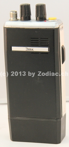 Zodiac PA-182C
Typ:VHF-Gerät
Frequenz:146 - 174 MHz
Modulationsart:FM
Kanäle:6
Leistung:1 Watt
Hergestellt ab:19??
Sonstiges:Gab es gegen Aufpreis auch in anderen Farben. z.B.Orange
Schlüsselwörter: Zodiac PA-182C