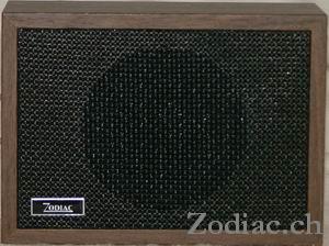 Zodiac H-6
Ext. Lautsprecher
8 Ohm
Leistung: 3 Watt
Schlüsselwörter: Zodiac H-6