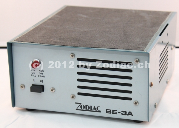 Zodiac BE-03
Input: 220V
Output: 12V 3A
mit eingebautem Frontlautsprecher und Netzschalter
Schlüsselwörter: Zodiac BE-03